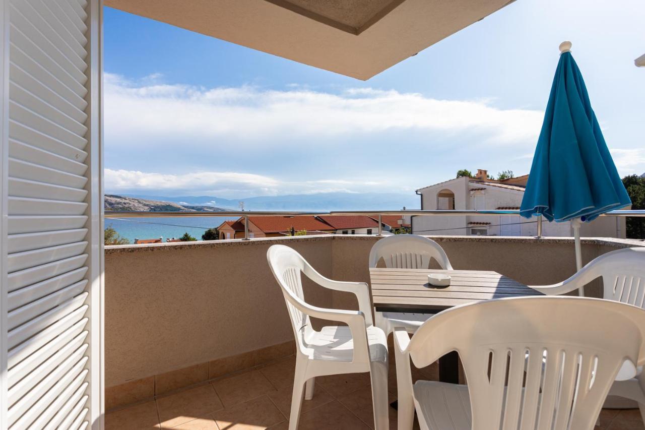 Apartments Crnekovic I Zarok Baška Eksteriør billede