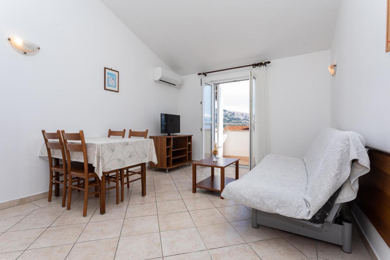 Apartments Crnekovic I Zarok Baška Eksteriør billede